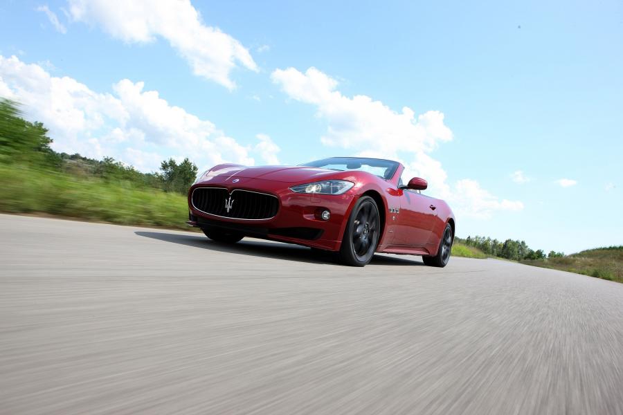  Maserati GranCabrio Sport 2011 года  (фото 67 из 107)